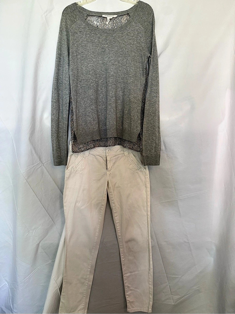 Two-Piece Bundle: White Jeans & Lightweight Gray Sweater with Sheer Floral Back